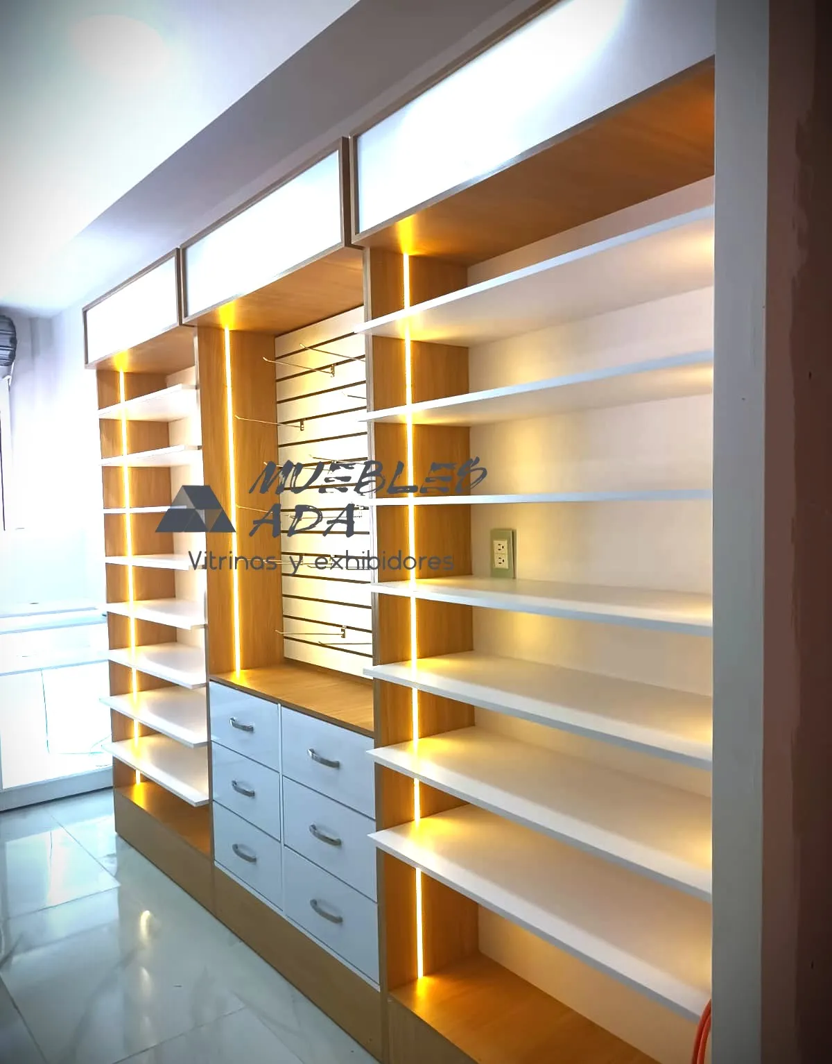 Mueble premium para medicinas